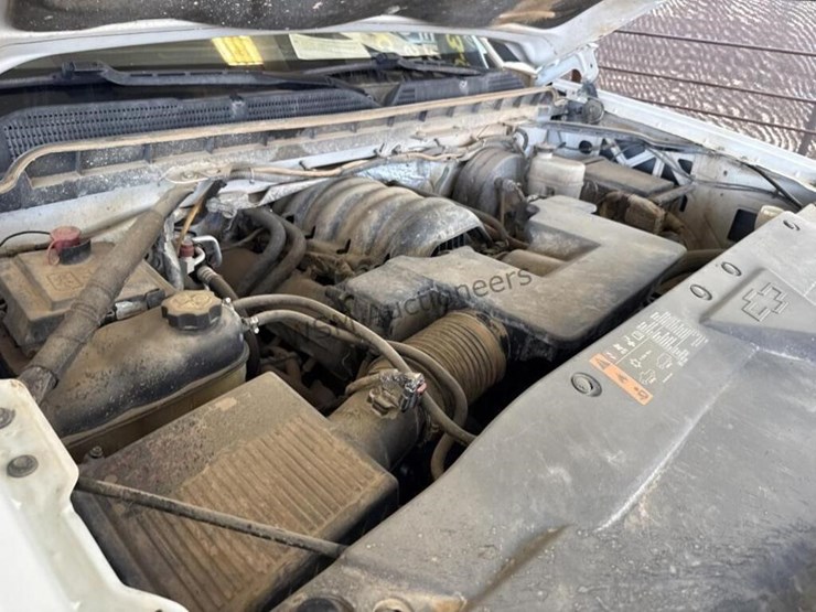 2018-chevrolet-silverado-1500-image-15