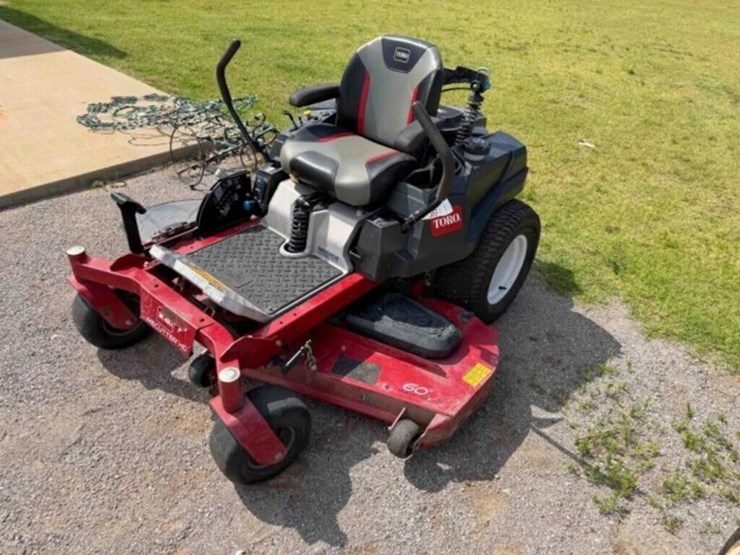 toro-zero-turn-lawn-mower-image-1