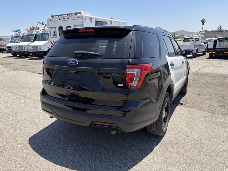 2019-ford-explorer-police-interceptor-image-3