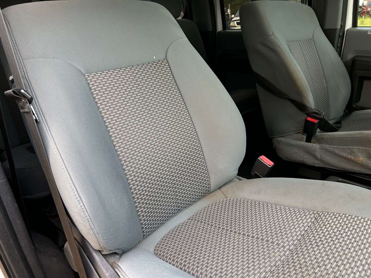2015-ford-f250-image-30