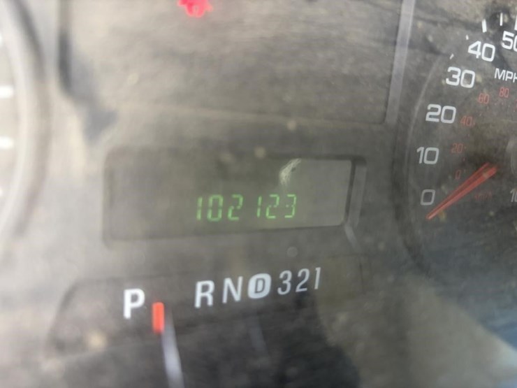 2005-ford-f350-image-12