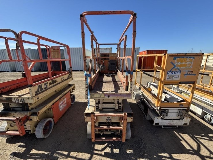 2001-jlg-1932es-image-6