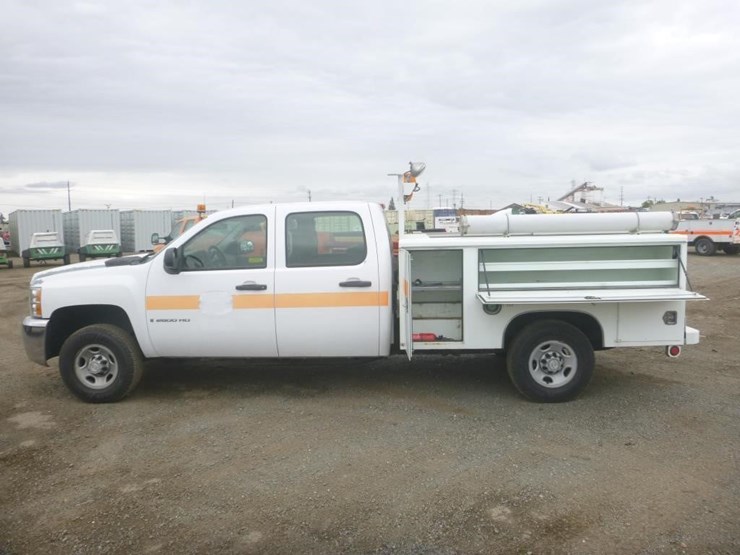 2009-chevrolet-2500-image-6