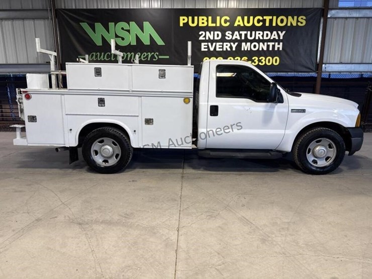 2007-ford-f350-image-1