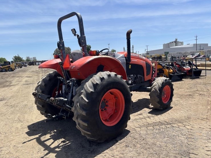 2018-kubota-m5-111d-image-3