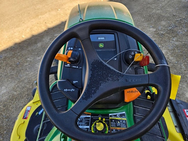 john-deere-x340-image-18