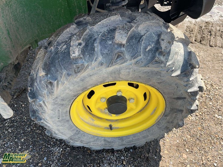 2016-john-deere-625-image-12
