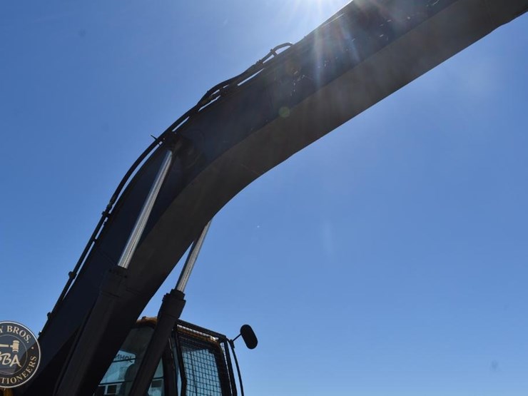 2010-deere-350d-lc-image-27