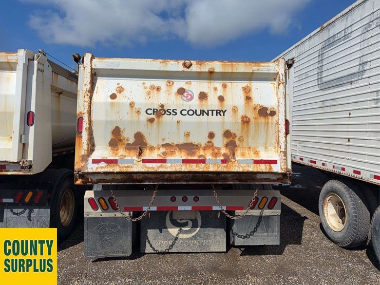 2015-cross-country-end-dump-image-5