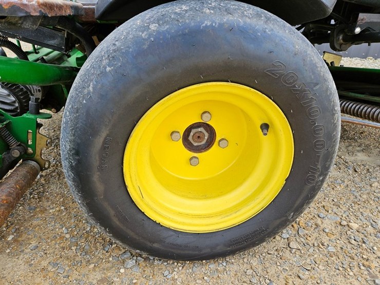 john-deere-2500e-image-12