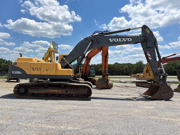 volvo-ec330b-lc-image-6