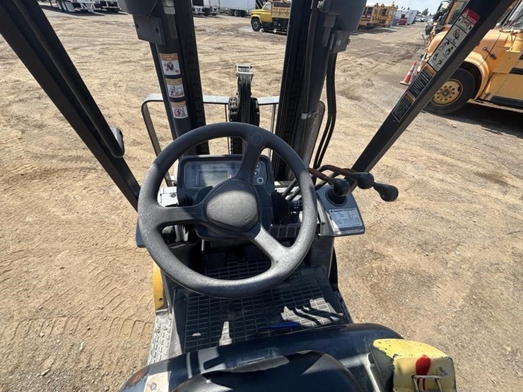 2017-caterpillar-2c6000-image-18