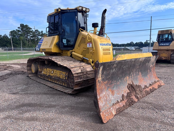 komatsu-d61px-image-2