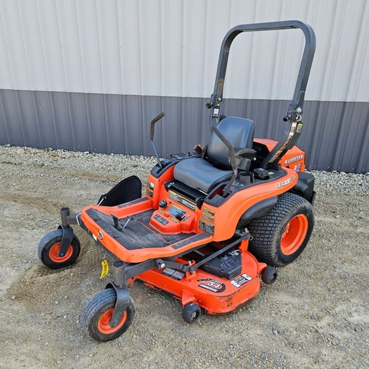 KUBOTA ZG227