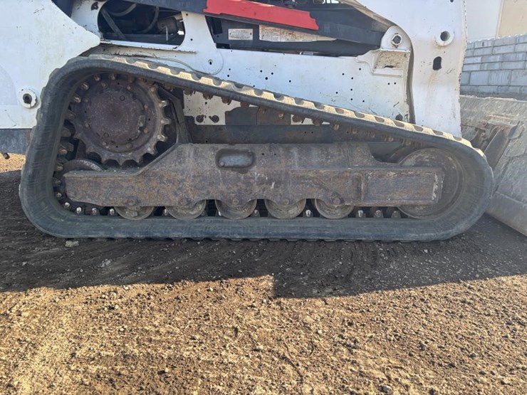 2018-bobcat-t770-image-17