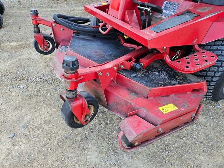 toro-groundsmaster-4000d-image-16