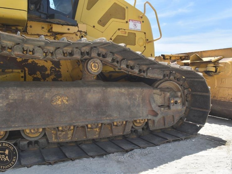 2016-komatsu-d61pxi-24-image-41