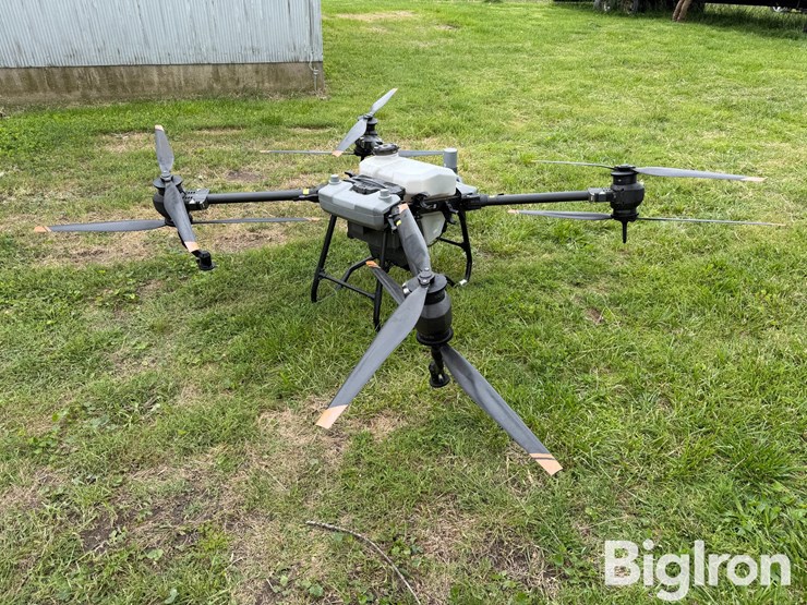 2024-dji-agras-t40-drone-image-5