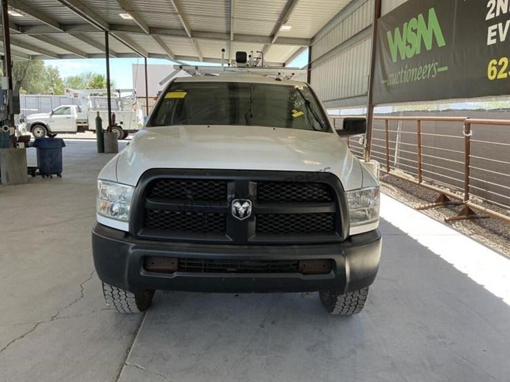 2014-dodge-2500-image-4