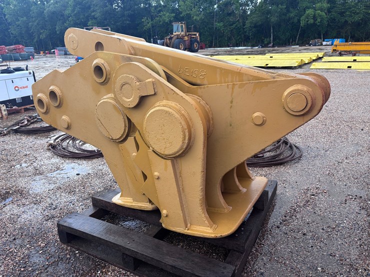 #2789-•-cement-pulverizer-image-1