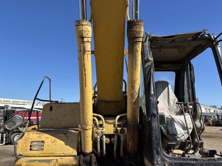 komatsu-pc200-l-image-20