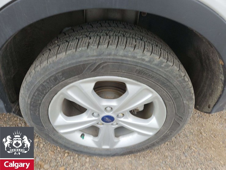2016-ford-escape-image-10