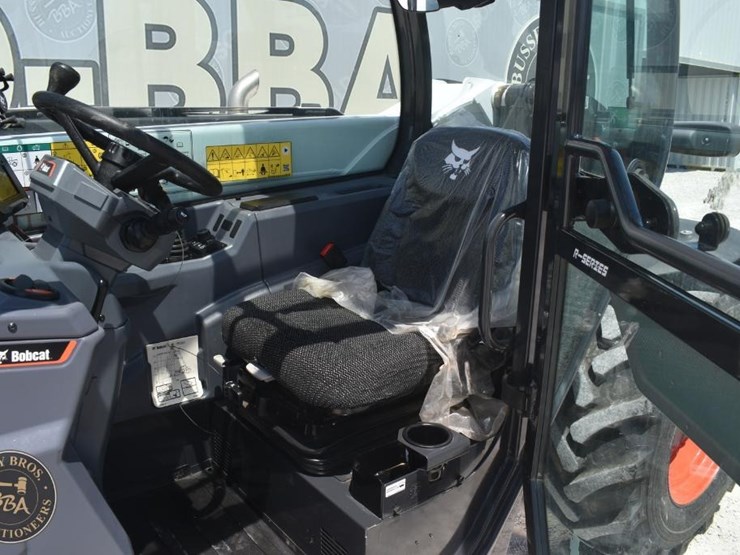 2024-bobcat-tl619-image-24