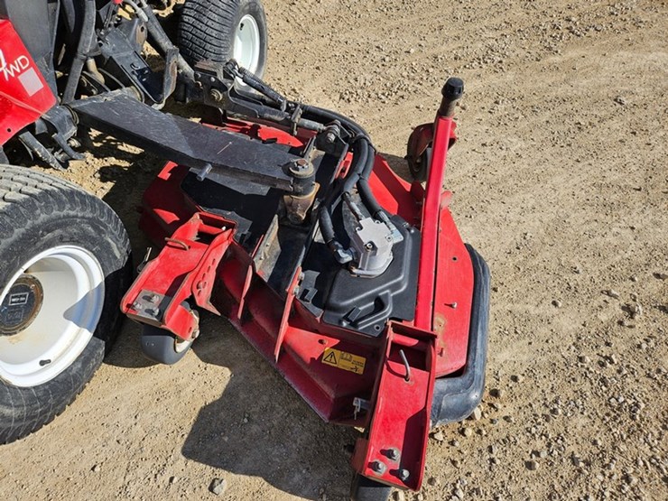 #5034-•-toro-ground-master-4000d-4x4-wide-area-mower-image-13