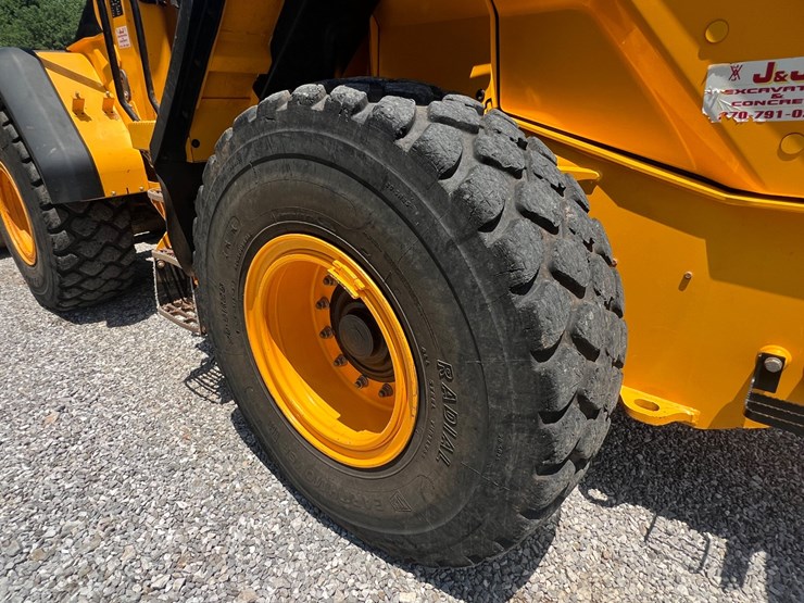 2023-jcb-437zx-image-6
