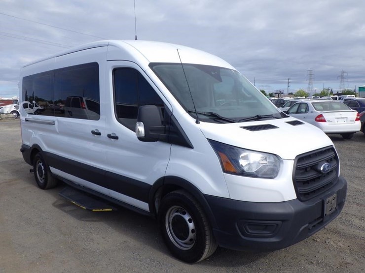 2020-ford-transit-image-2