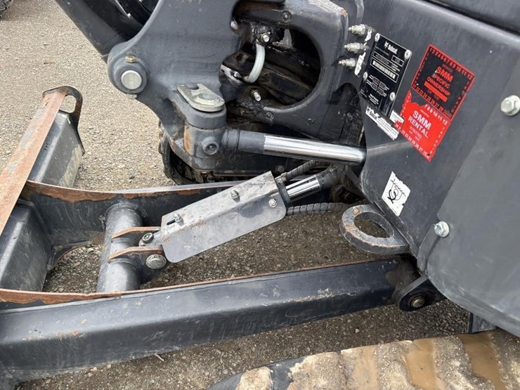 2021-bobcat-e26-image-20