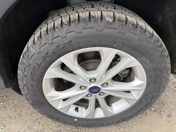 2017-ford-escape-image-17
