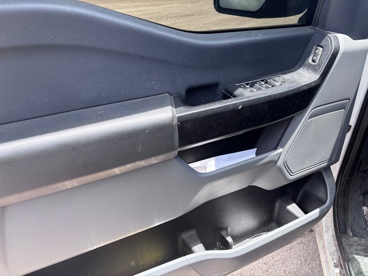 2022-ford-f150-image-9