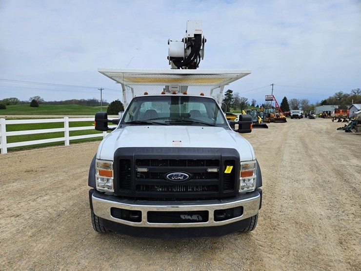 2008-ford-f550-image-8