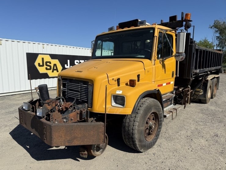 1994-freightliner-fl80-image-1