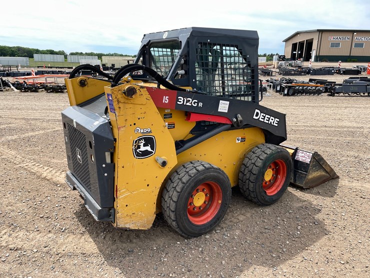 #1087-•-john-deere-319gr-skid-steer-image-3
