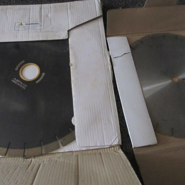 Lot Of 14" & 19" Concrete Saw Blades