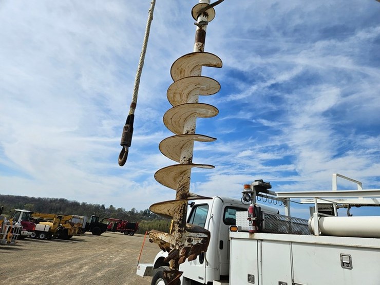 #5076-•-2007-freightliner-m2-tandem-axle-crane-truck-image-21