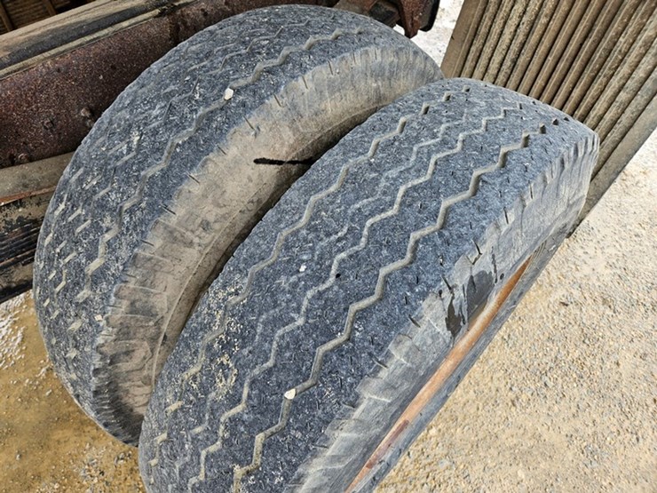 ford-600-image-21
