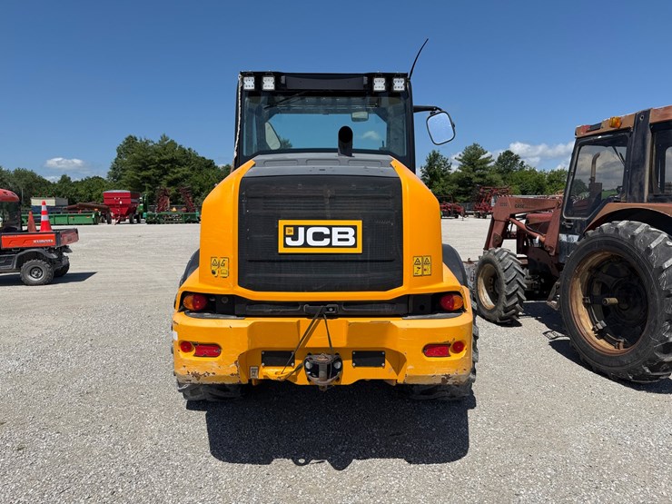 jcb-tm320-image-17
