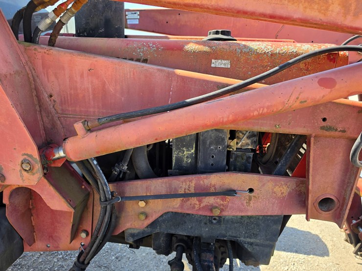 1988-case-ih-885-image-21