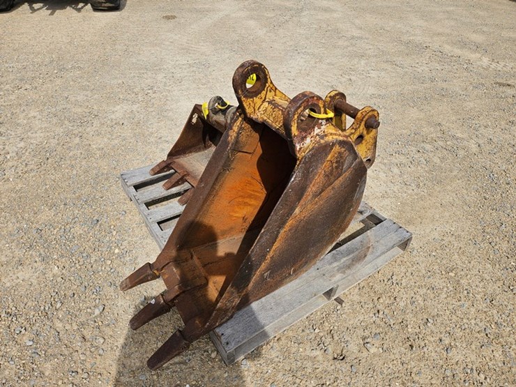 2022-wacker-neuson-ez17-image-1