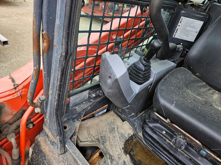 kubota-svl95-2s-image-14