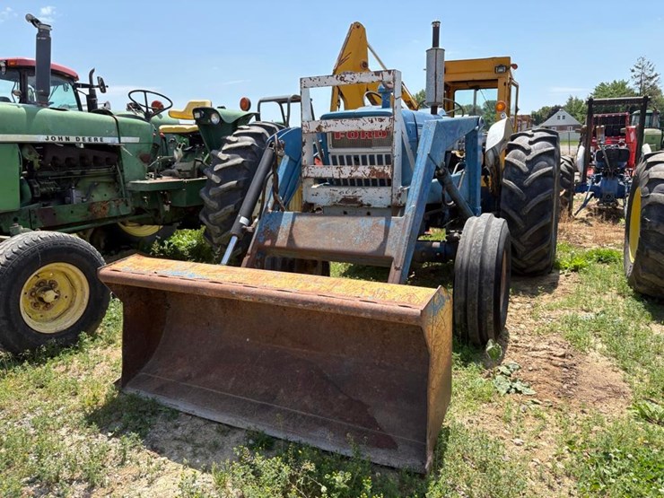 ford-5000-image-3