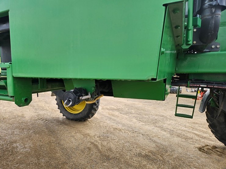 john-deere-4700-image-41
