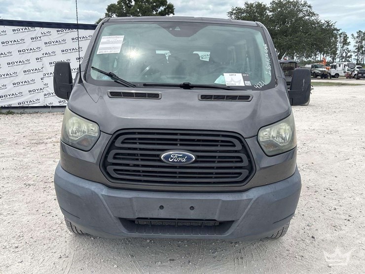 2017-ford-transit-image-21