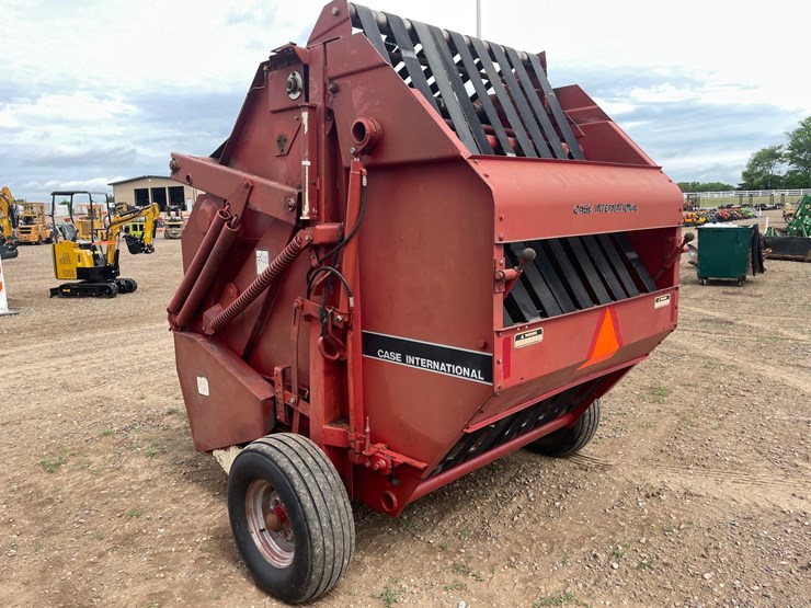 case-ih-8440-image-2