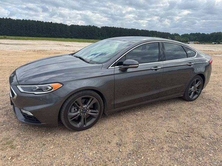 2017-ford-fusion-sport-awd-4dr-sedan---70,774-miles-image-1