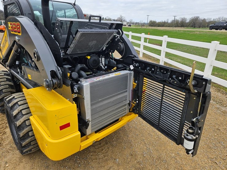 new-holland-l328-image-13