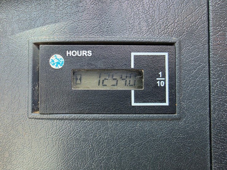 2019-case-cx57c-image-12